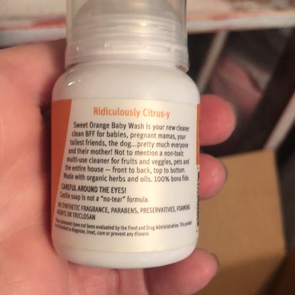 Earth Mama Sweet Orange Baby Wash - Picture 3 of 5